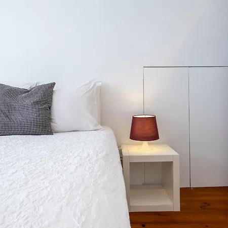 Lovely & Cozy With Amazing View & Location Apartmán